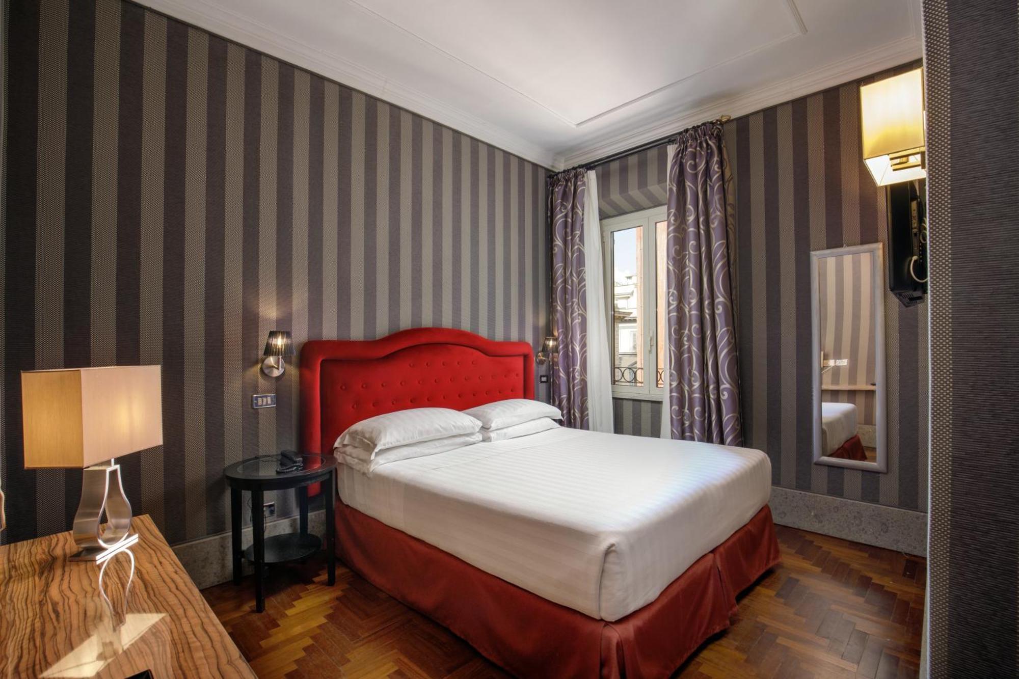 Hotel Royal Court Róma Kültér fotó